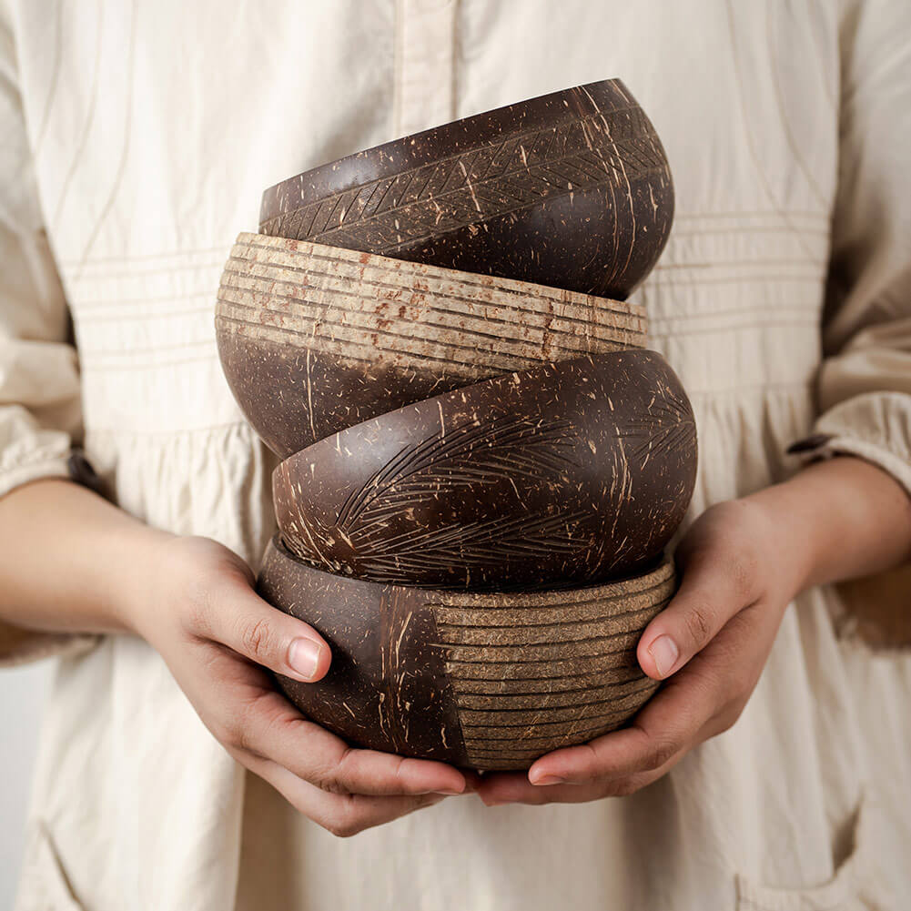 Bols & Cuillères en Noix de Coco Écologiques – Lot de 4