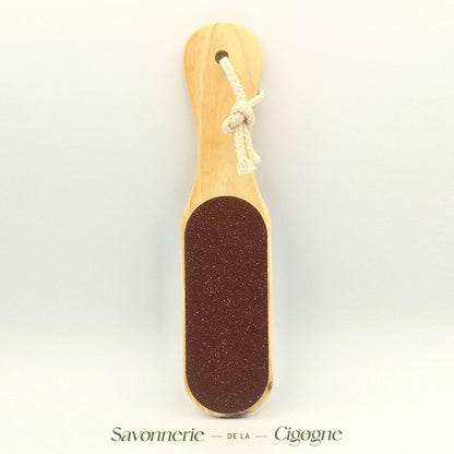 Râpe à Pieds en Bois – Éliminateur de Callosités Écologique