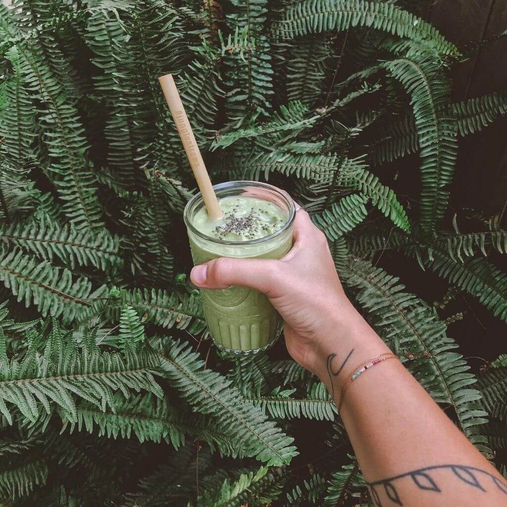 Pailles en Bambou Réutilisables – Set Écologique de 12 avec Étui en Jute Naturel