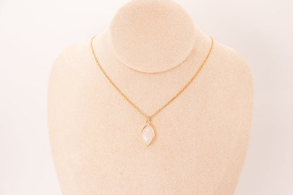 Pendant | Rose Quartz Almond